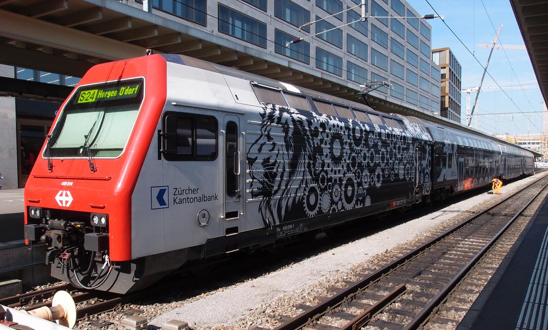 http://www.railfaneurope.net/pix/ch/SBB_CFF_FFS/electric/Re450/Zuerich_HB/450_016-1_ZUE1.jpg