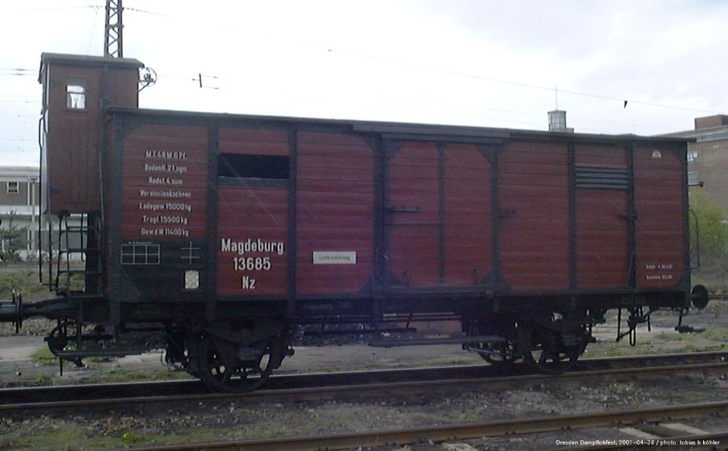 http://www.railfaneurope.net/pix/de/car/freight/historic/G/Magdeburg13685_dlf01.jpg